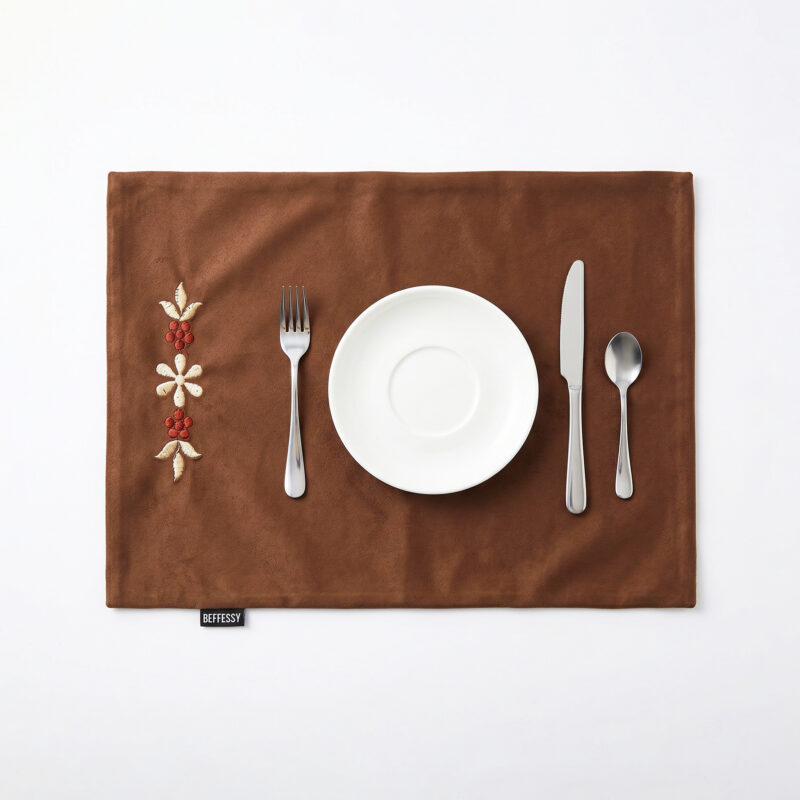 luminous-bloom-table-mat